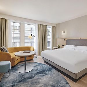 Kamer met een King Size Bed